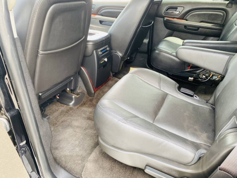 2014 Cadillac Escalade Luxury