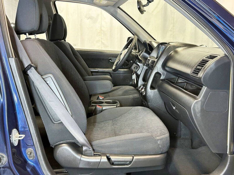2005 Honda CR-V LX