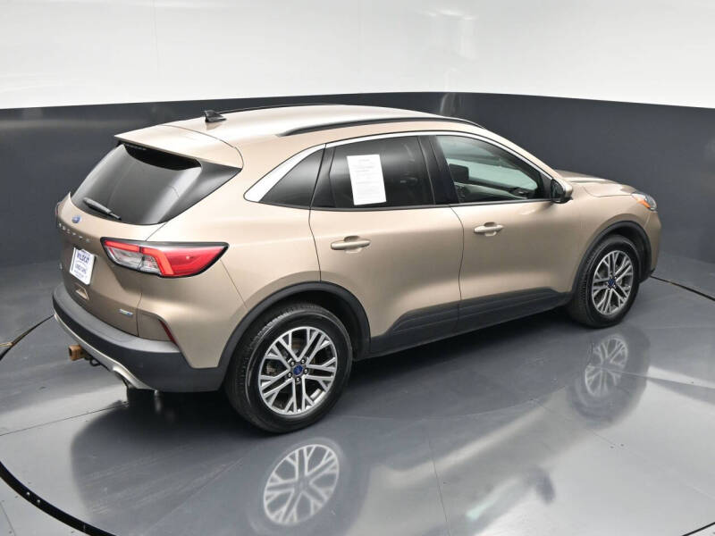 2020 Ford Escape SEL