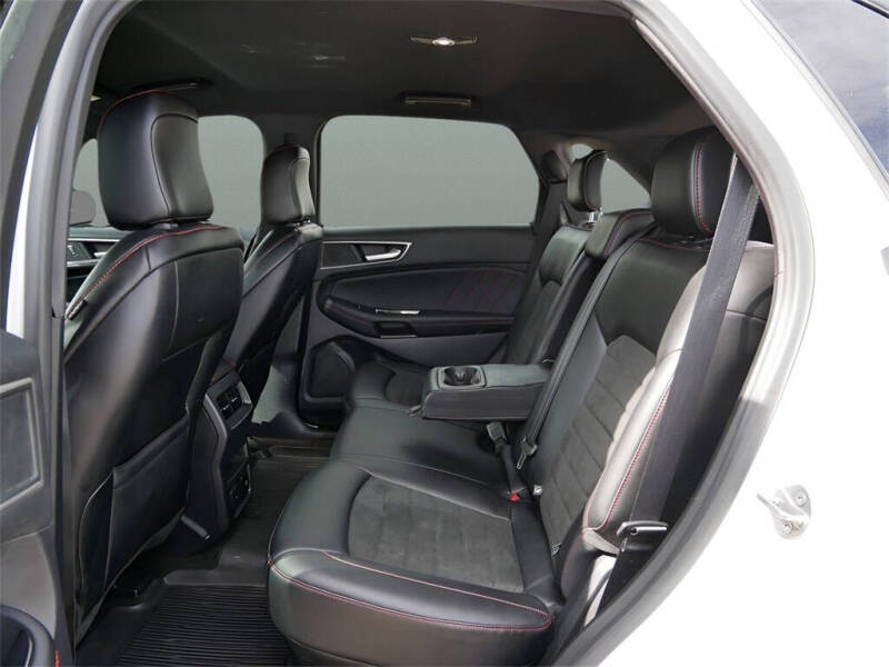 2020 Ford Edge ST Line