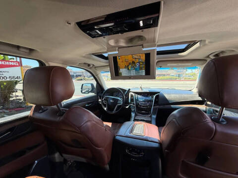 2016 Cadillac Escalade ESV Premium Collection