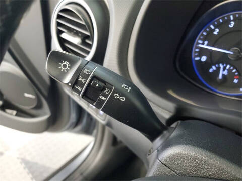 2020 Hyundai Kona SEL Plus