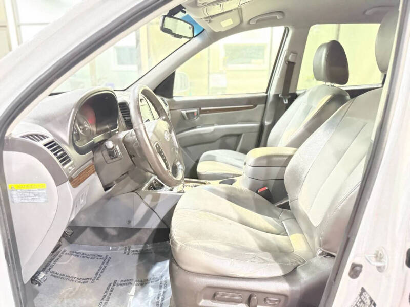 2012 Hyundai Santa Fe SE