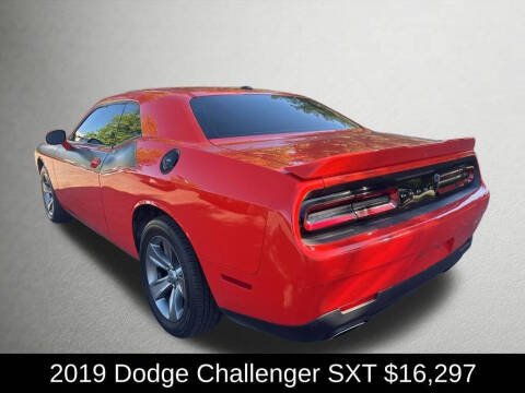 2019 Dodge Challenger SXT