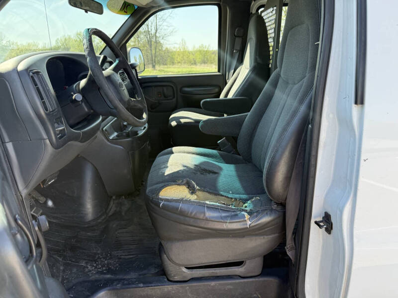 2002 Chevrolet Express 1500