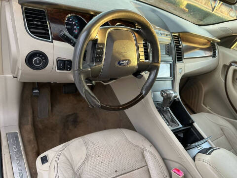 2011 Ford Taurus Limited