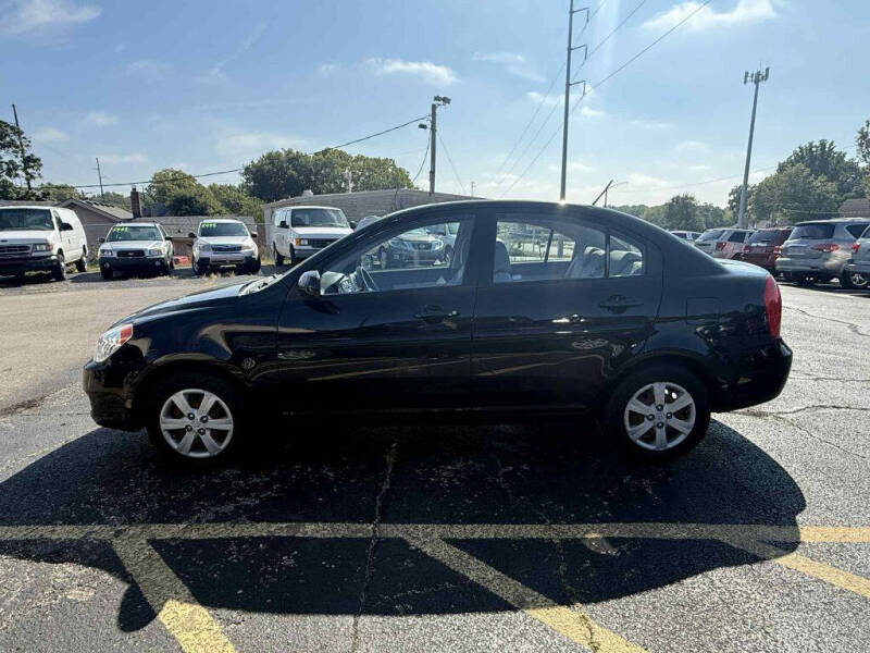 2010 Hyundai Accent GLS