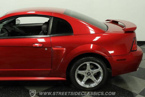 2004 Ford Mustang GT Deluxe