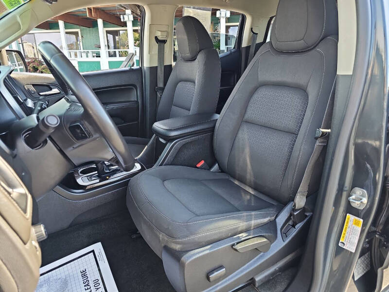 2018 GMC Canyon SLE