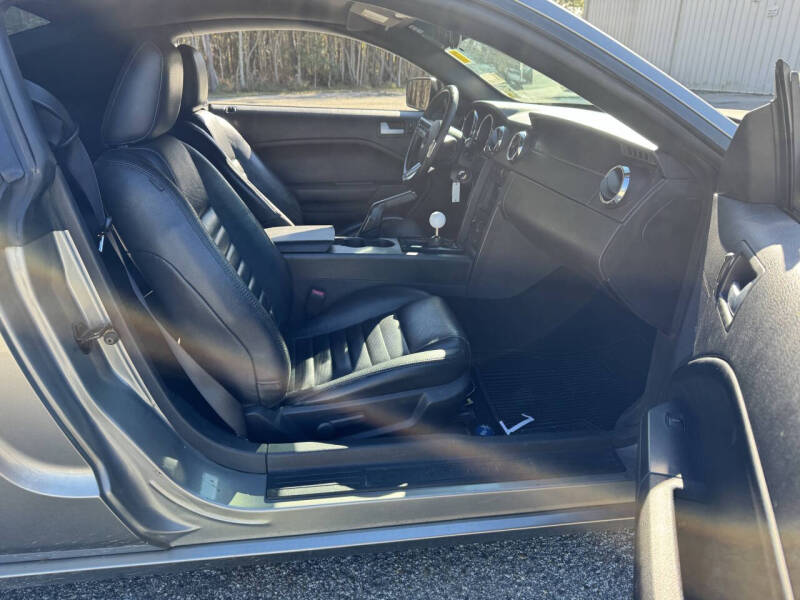 2008 Ford Mustang GT Deluxe