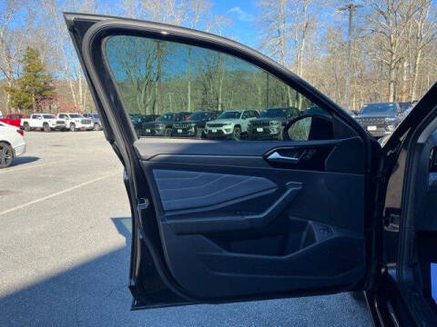 2025 Volkswagen Jetta SEL