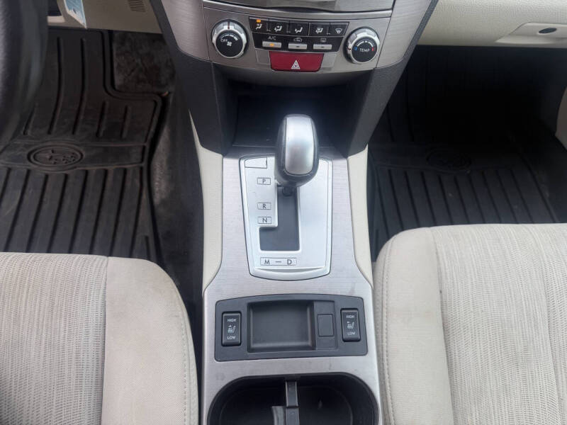 2013 Subaru Outback 2.5i Premium