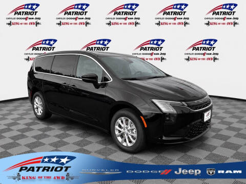 2027 Chrysler Pacifica Select