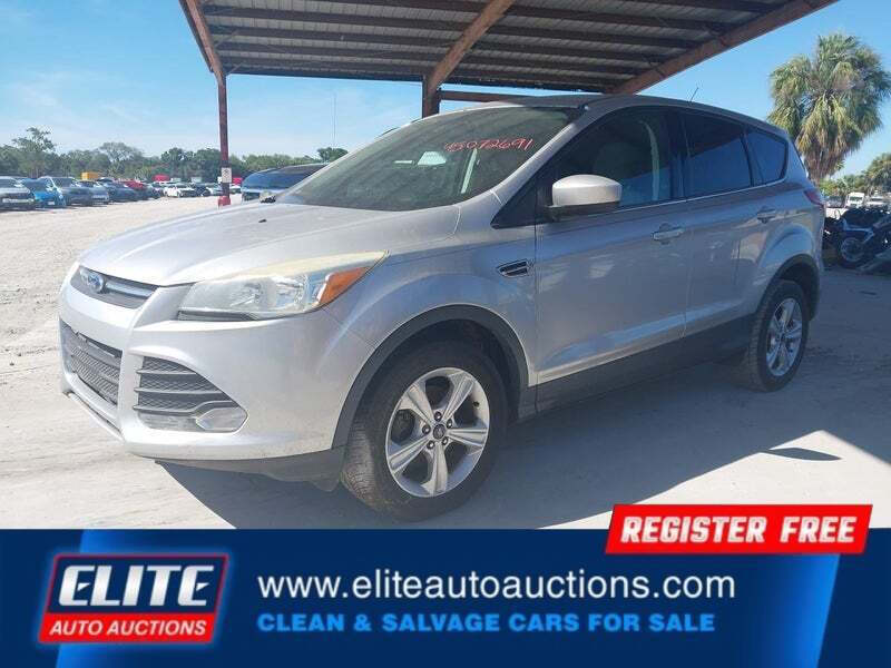 2015 Ford Escape SE