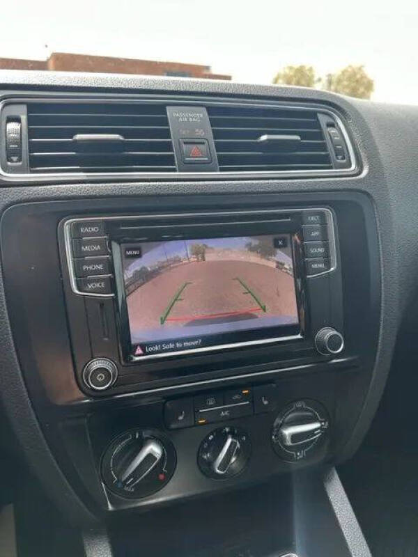 2018 Volkswagen Jetta