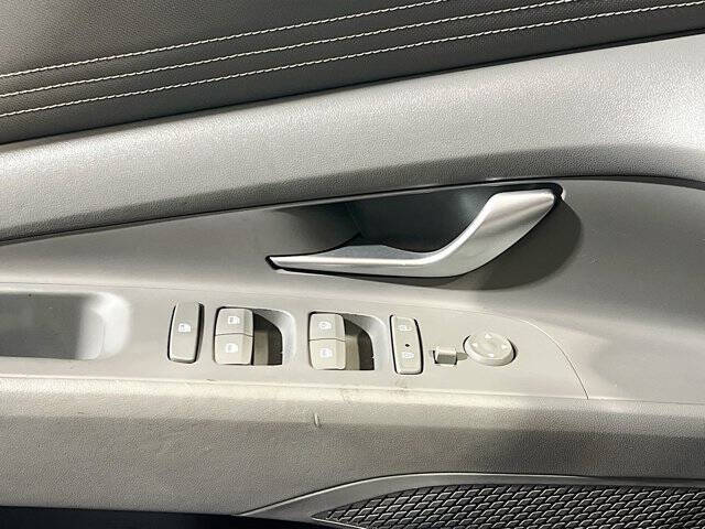 2022 Hyundai Elantra