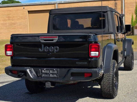 2020 Jeep Gladiator Sport