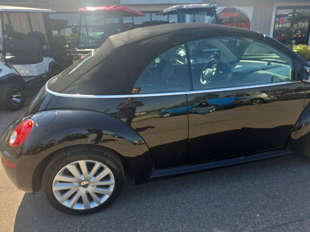 2008 Volkswagen New Beetle Convertible 19