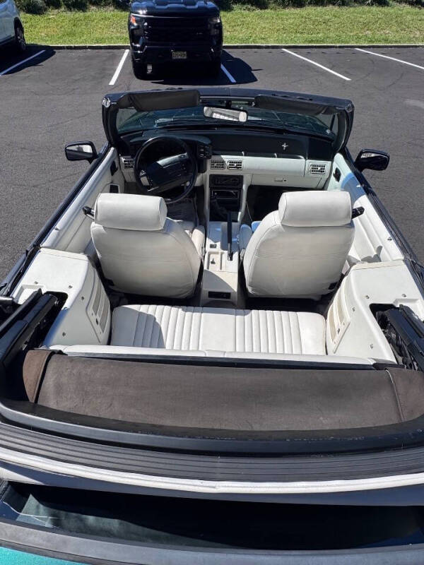 1990 Ford Mustang LX 5.0