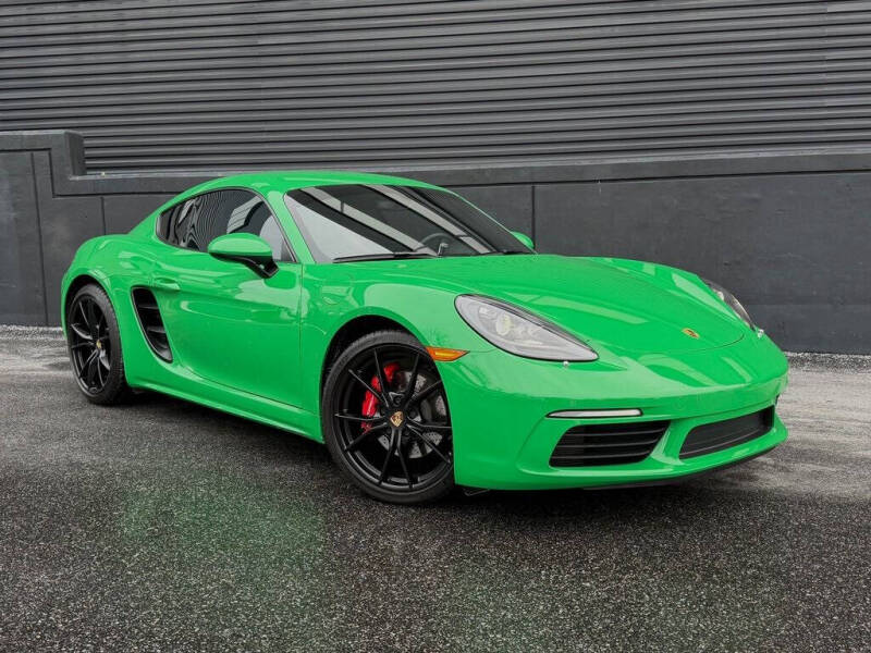 2023 Porsche 718 Cayman S