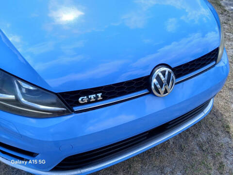 2017 Volkswagen Golf GTI S