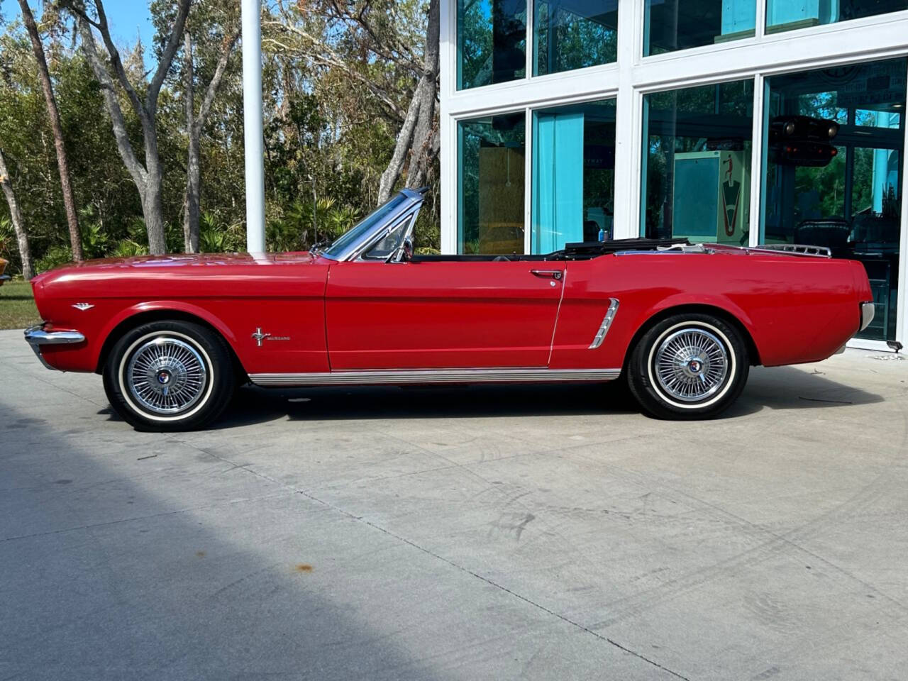 1965 Ford Mustang 11