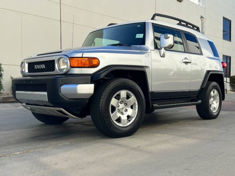 2007 Toyota FJ Cruiser for sale at New City Auto - Retail Inventory in South El Monte CA