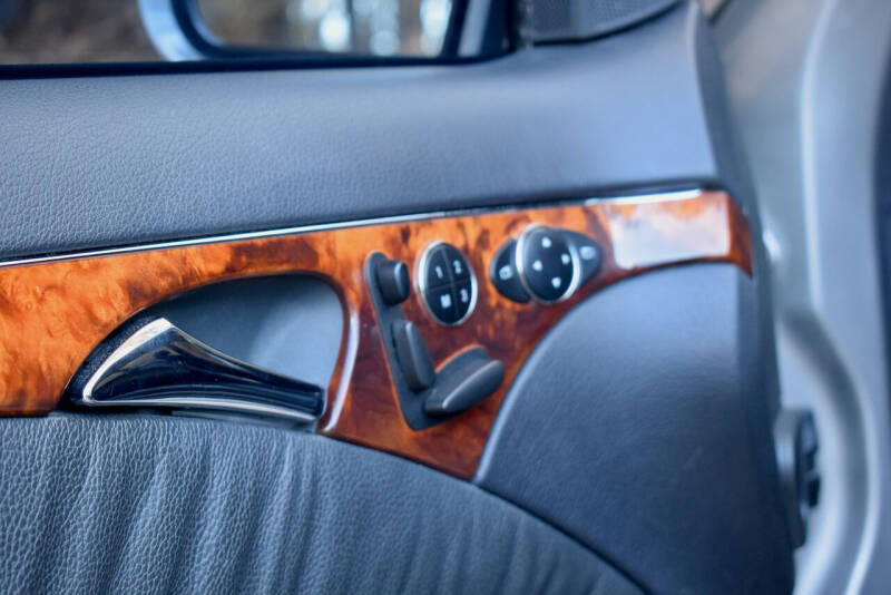 2004 Mercedes-Benz E-Class E 55 AMG