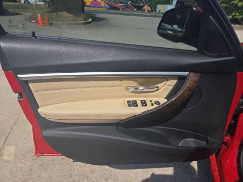 2017 BMW 3 Series 330i