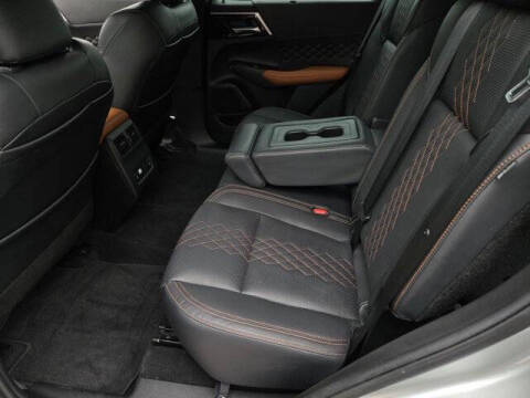 2022 Mitsubishi Outlander SEL