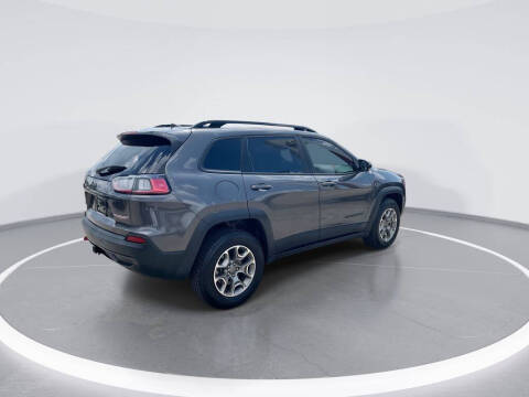 2023 Jeep Cherokee Trailhawk