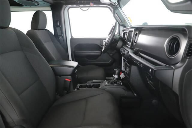 2022 Jeep Wrangler Willys