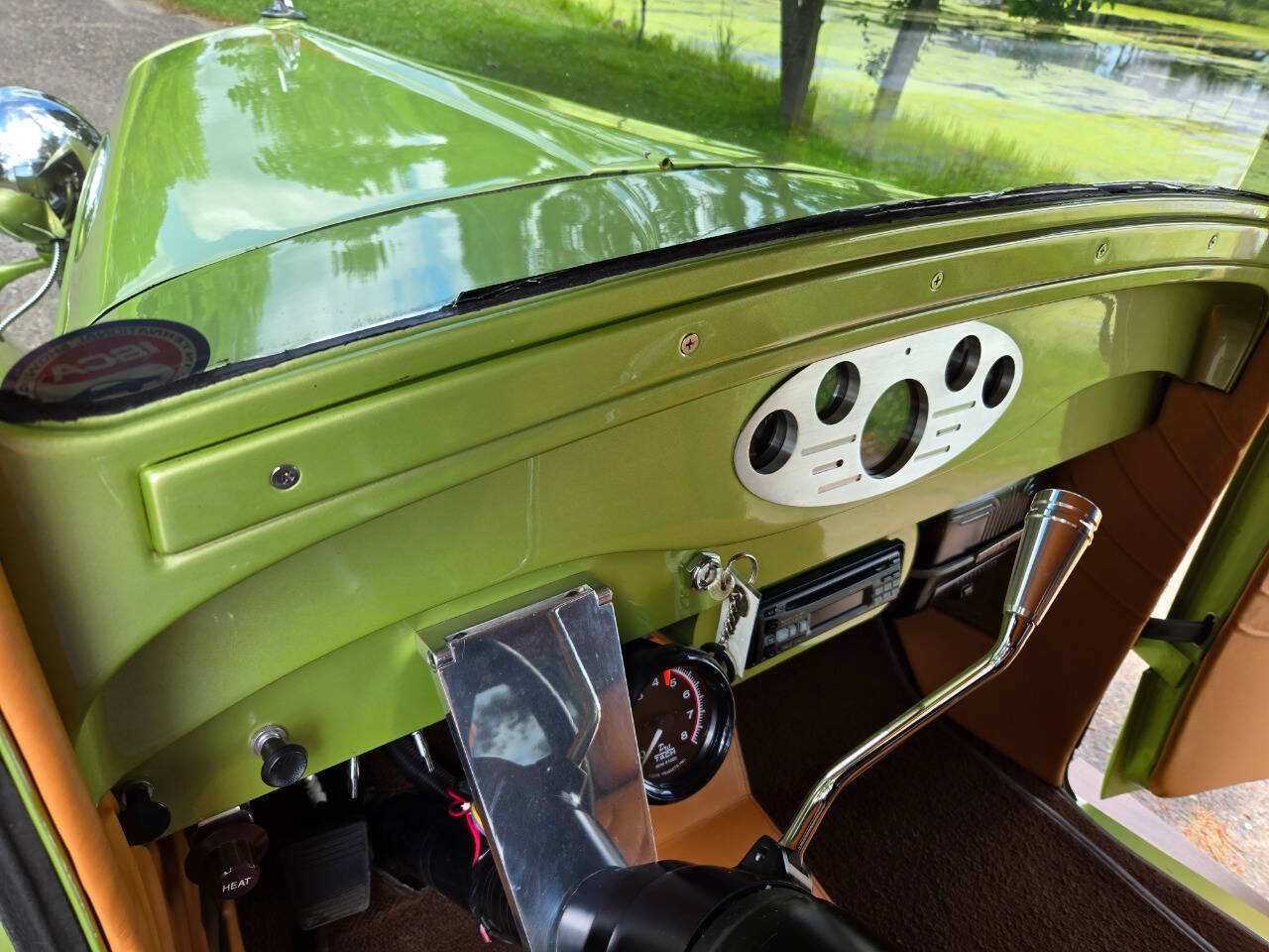 1930 Dodge 5-Window Coupe 138