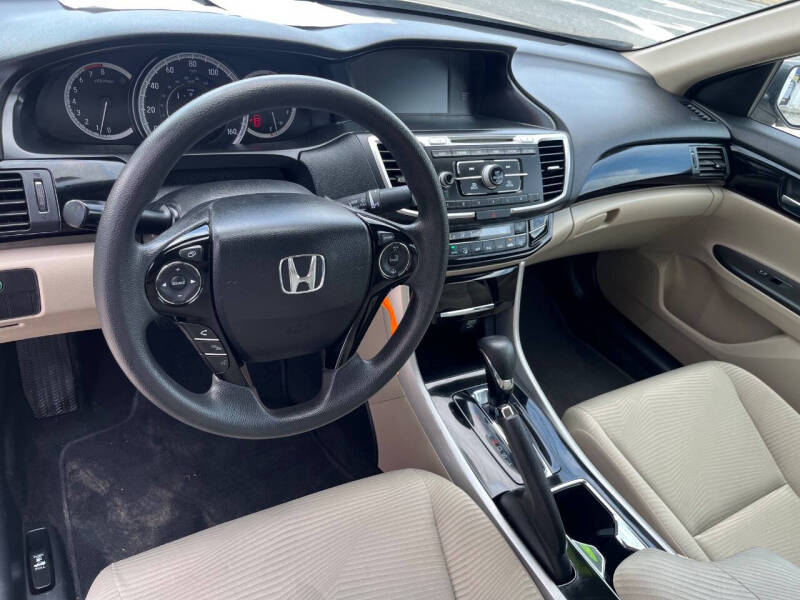 2017 Honda Accord LX