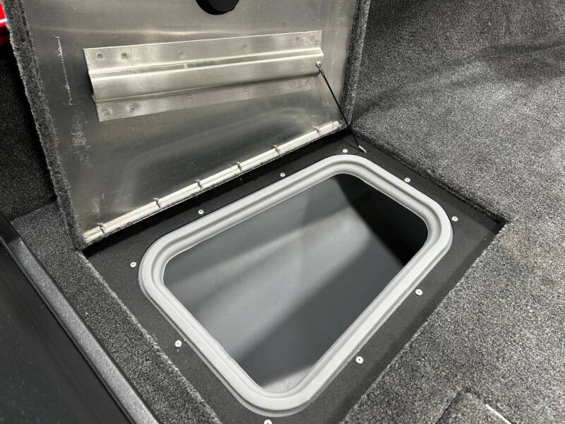 2026 Tracker PRO GUIDE 175 WT