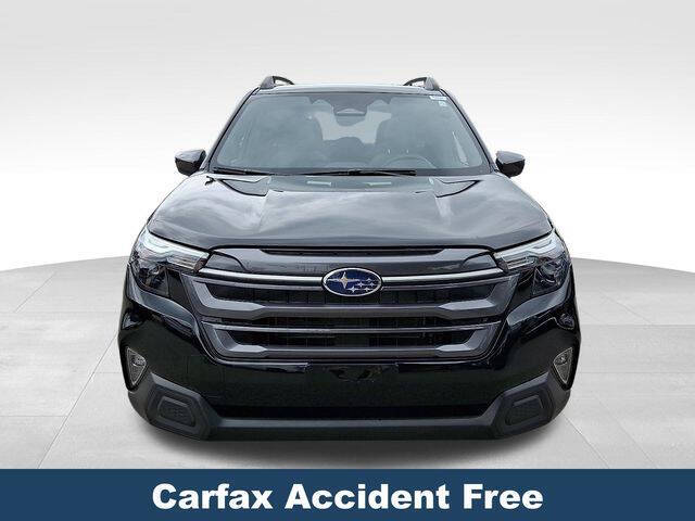 2025 Subaru Forester Premium Hybrid