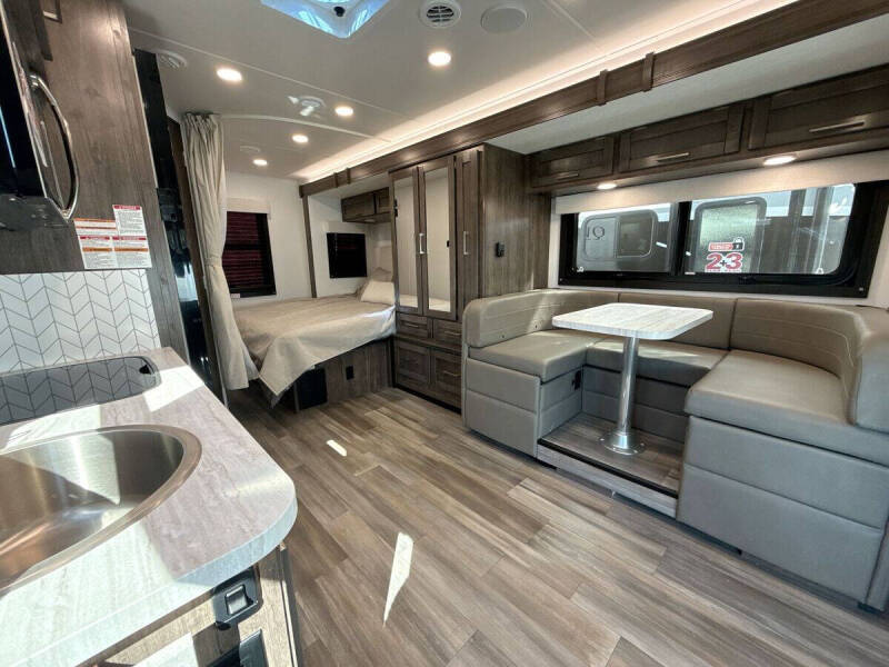 2024 Mercedes-Benz Sprinter