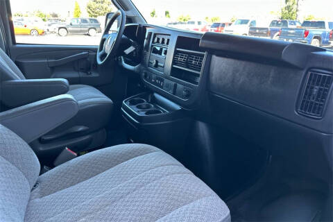 2024 Chevrolet Express LT 3500