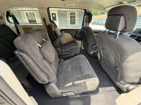 2016 Dodge Grand Caravan SXT Plus