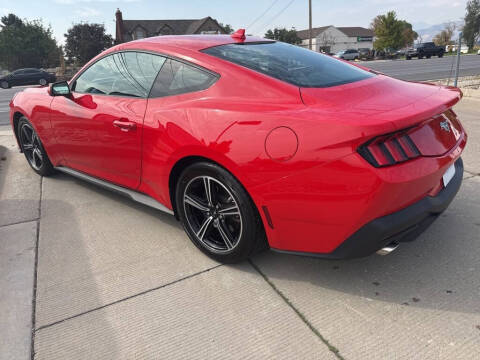 2024 Ford Mustang EcoBoost