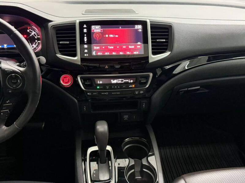 2017 Honda Ridgeline Black Edition