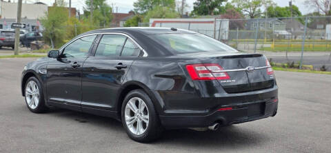 2013 Ford Taurus SEL