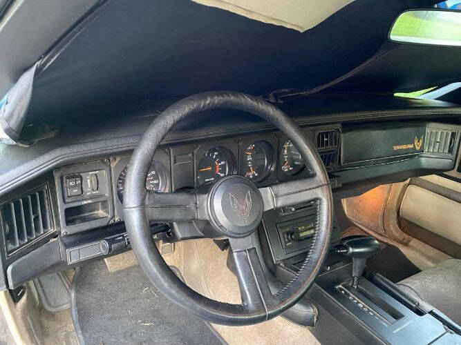 1984 Pontiac Firebird