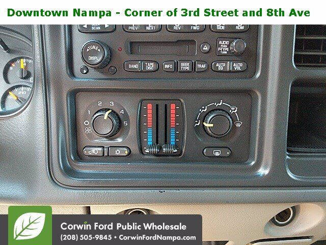 2003 Chevrolet Suburban