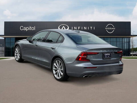 2020 Volvo S60 T5 Momentum