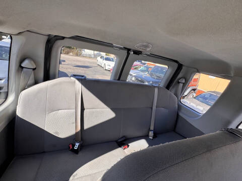 2013 Ford E-Series E-350 SD XLT