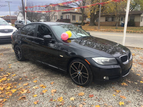 2011 BMW 3 Series for sale at Antique Motors in Plymouth IN