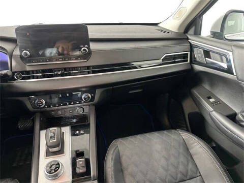 2023 Mitsubishi Outlander PHEV SEL