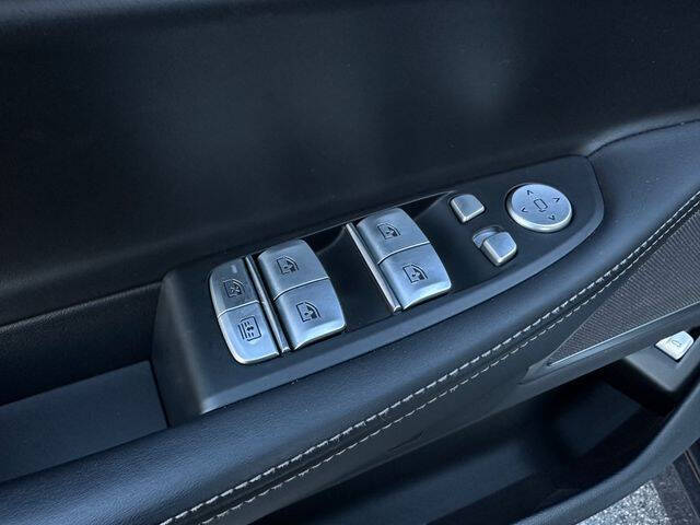 2020 BMW 7 Series 740i