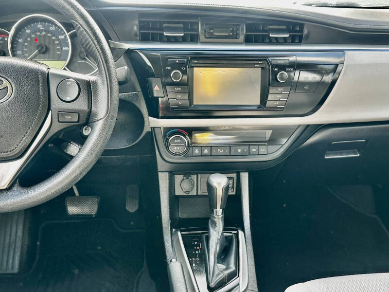 2015 Toyota Corolla L